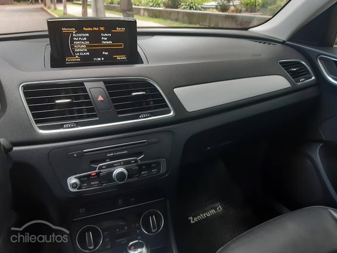 Audi Q3 8
