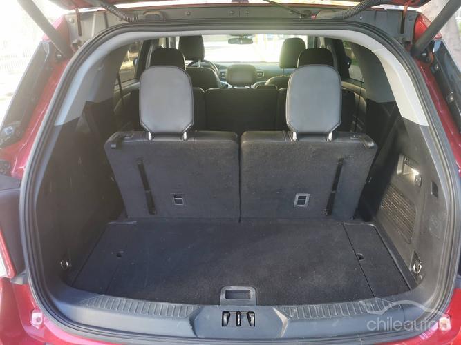 Ford Explorer 27