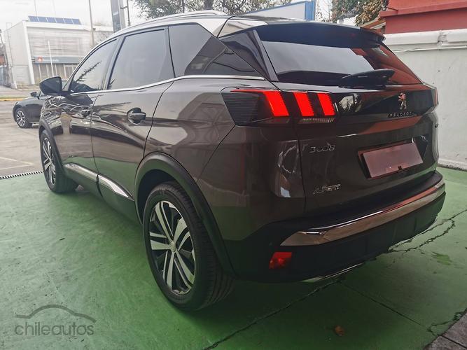 Peugeot 3008 5
