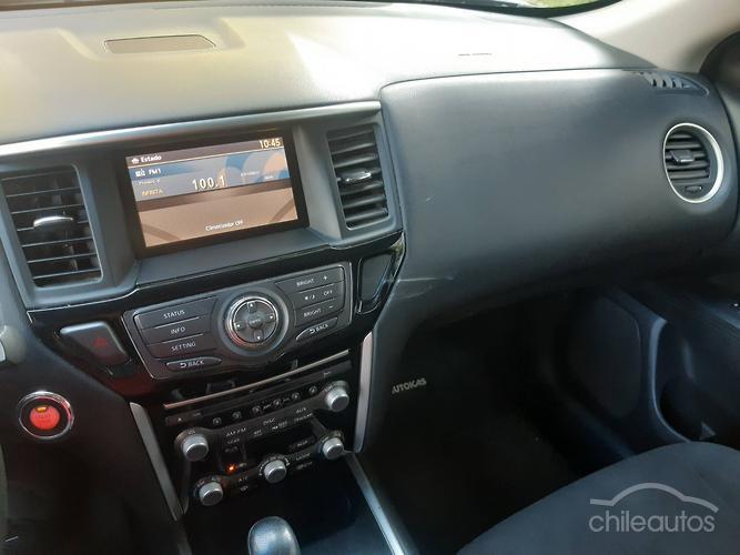 Nissan Pathfinder 8