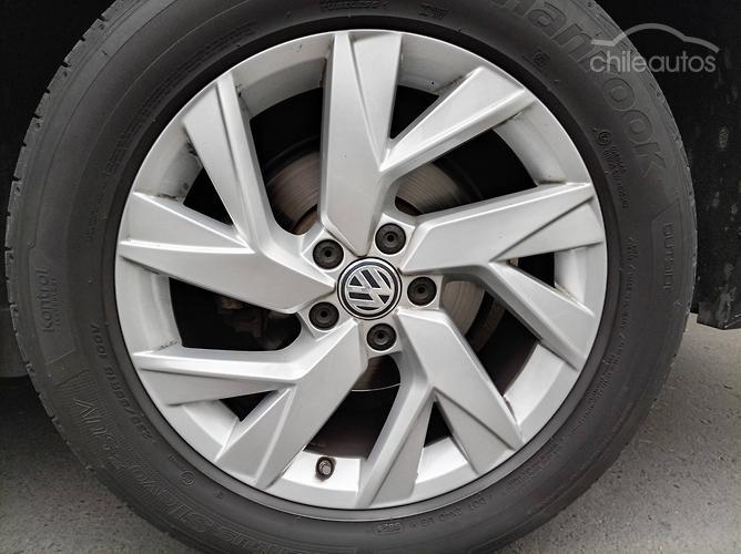 Volkswagen Tiguan 29