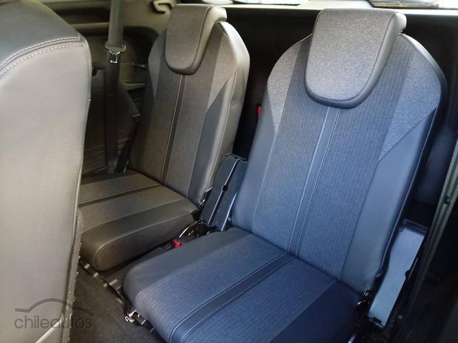 Peugeot 5008 24