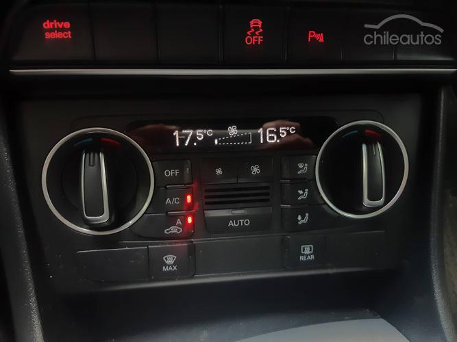 Audi Q3 12