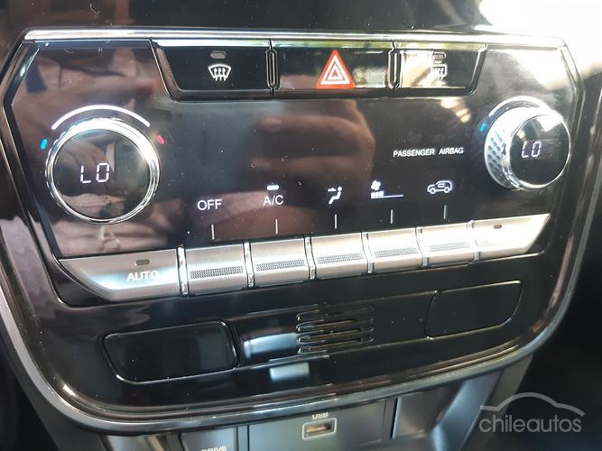 SsangYong Tivoli 12