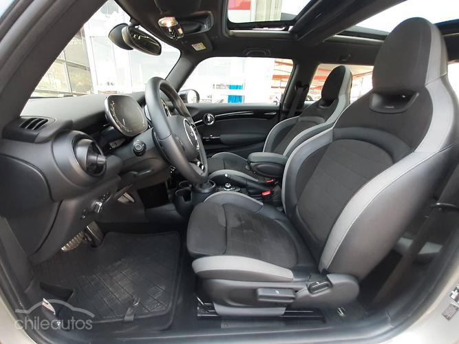 MINI Cooper 13