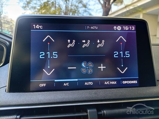 Peugeot 5008 9