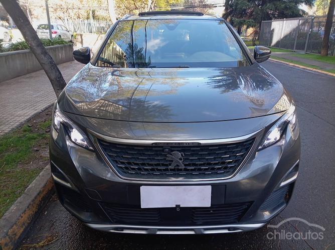 Peugeot 5008 2
