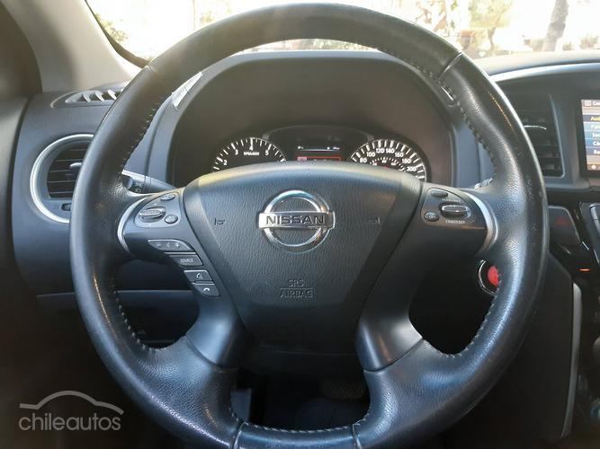 Nissan Pathfinder 14