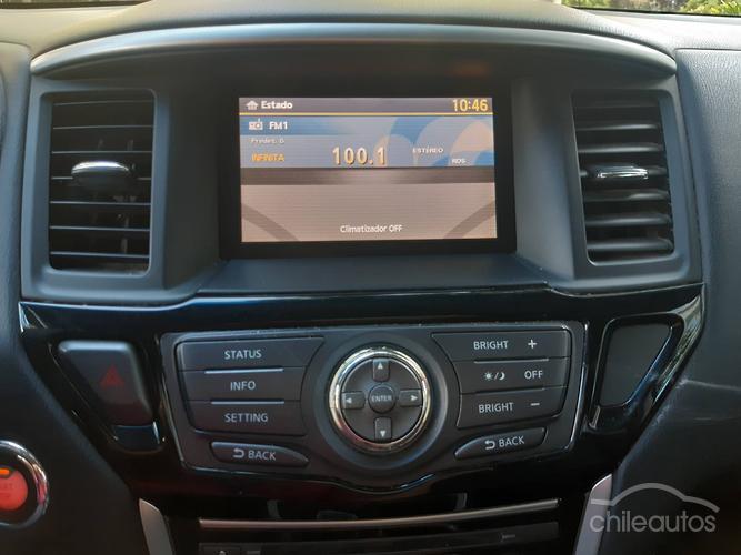 Nissan Pathfinder 9