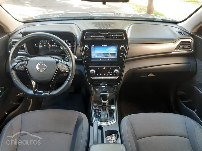 SsangYong Tivoli 19