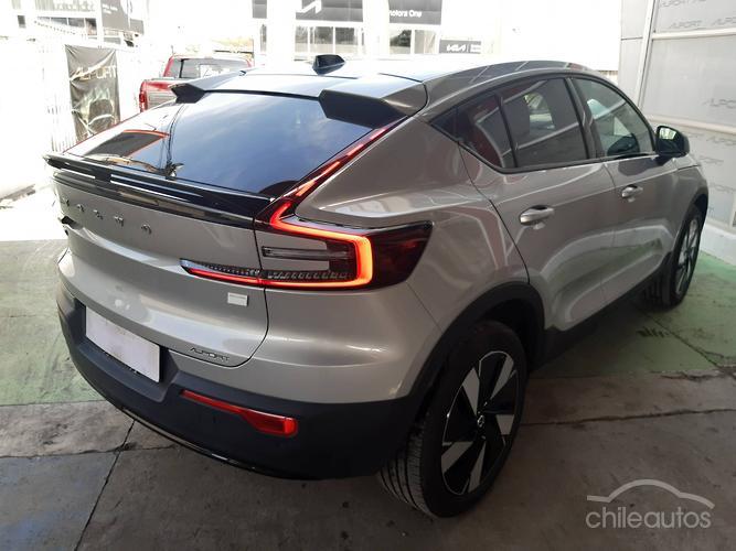 Volvo C40 6