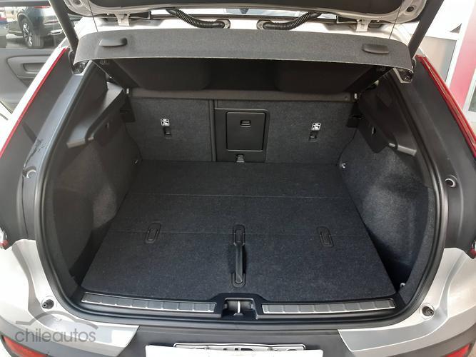 Volvo C40 20