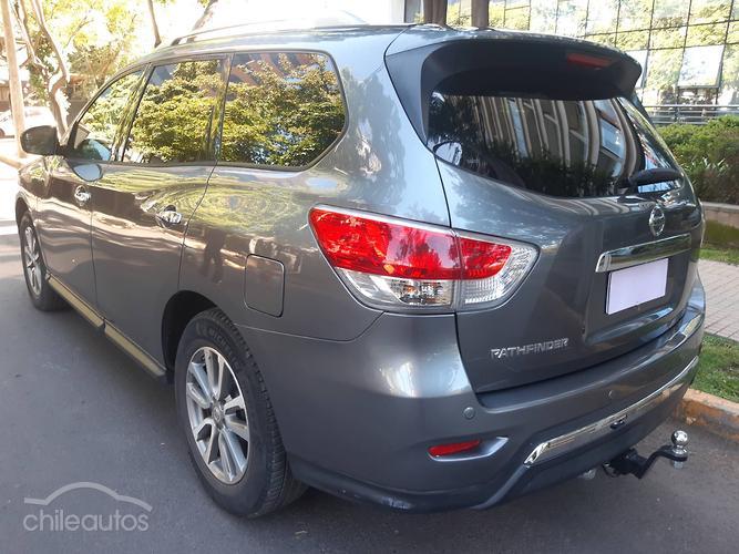 Nissan Pathfinder 4