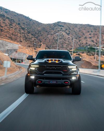 Dodge Ram 1500 3