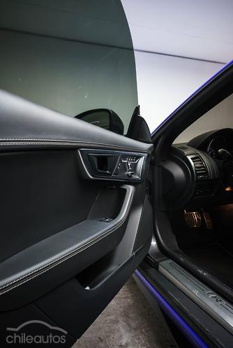 Jaguar F-Type 8