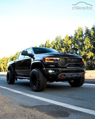Dodge Ram 1500 2