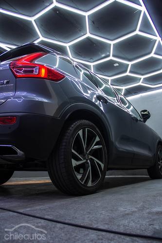 Volvo Xc40 8