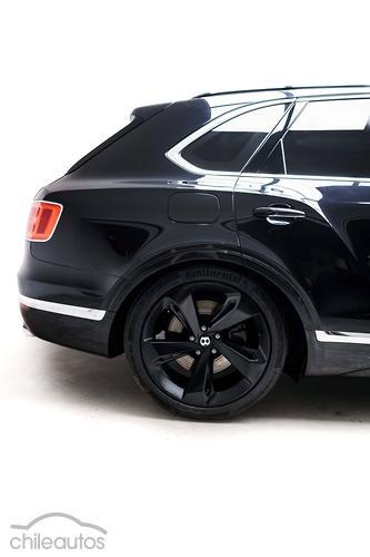 Bentley Bentayga 9