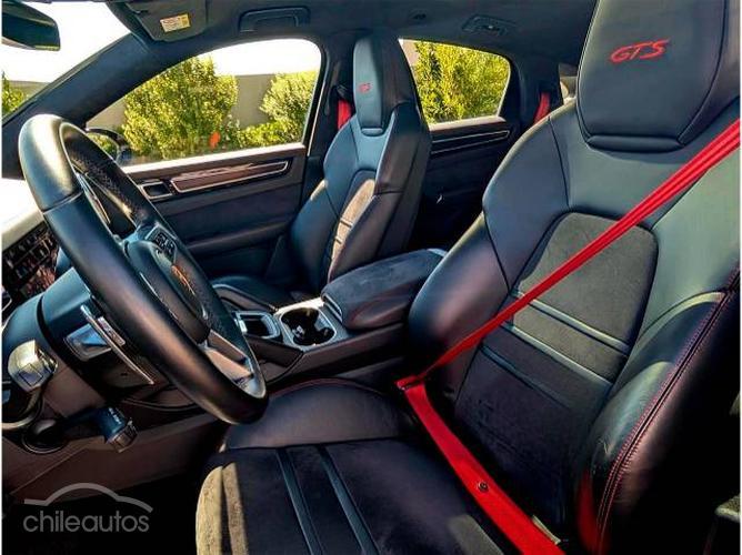 Porsche Cayenne 2