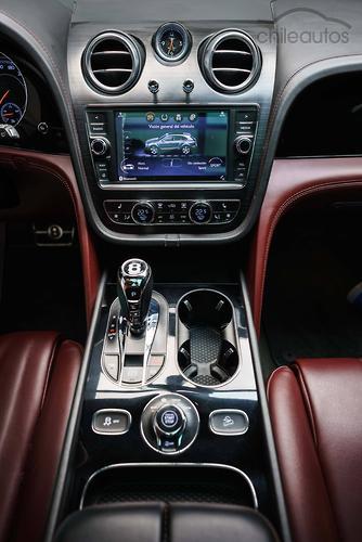 Bentley Bentayga 24