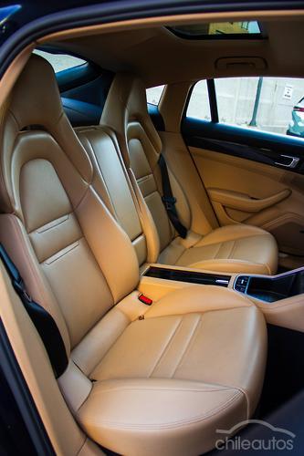 Porsche Panamera 13