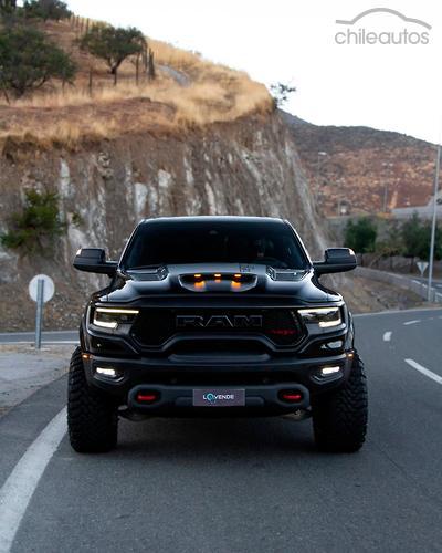 Dodge Ram 1500 4