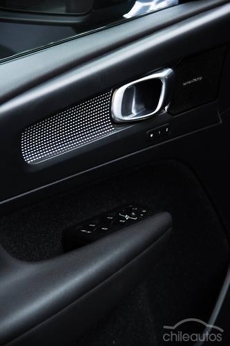 Volvo Xc40 13