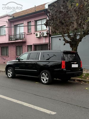 Chevrolet Suburban 2