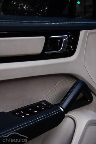 Porsche Cayenne 19