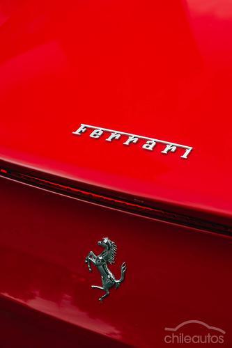 Ferrari California 13