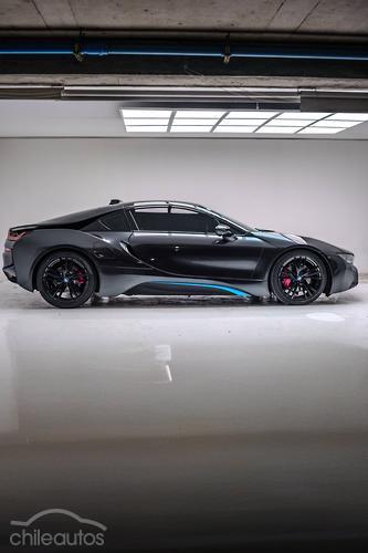 BMW I8 4
