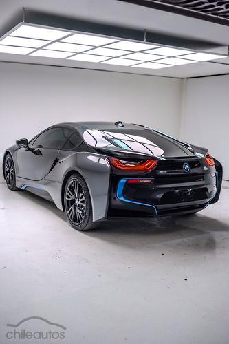 BMW I8 8