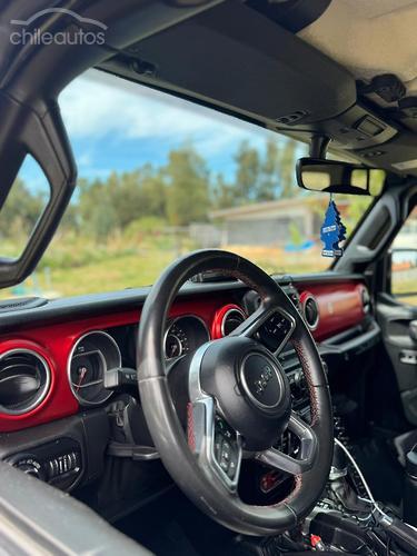 Jeep Wrangler 13