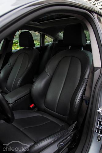 BMW 220 12
