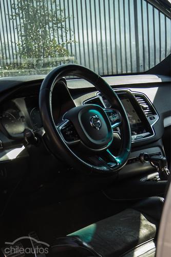Volvo Xc90 8