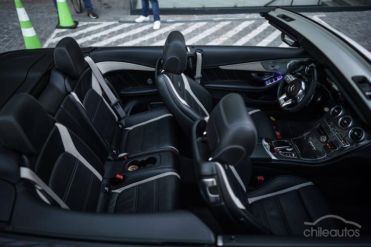 Mercedes-Benz C 63 Amg 17