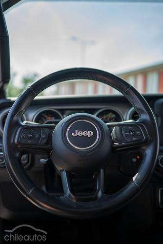 Jeep Gladiator 5