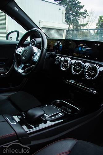 Mercedes-Benz A 250 11