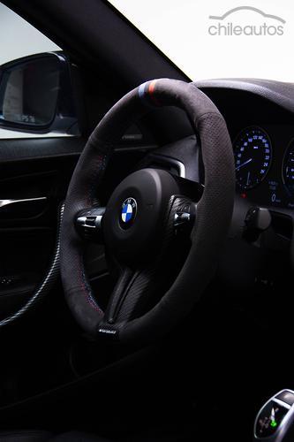 BMW M240 9
