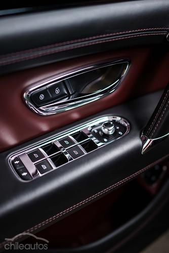 Bentley Bentayga 27