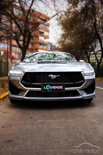 Ford Mustang 6