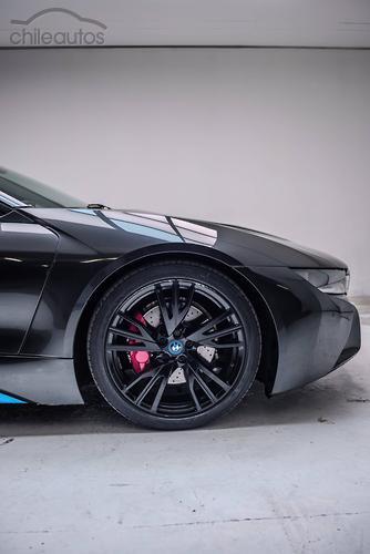 BMW I8 7