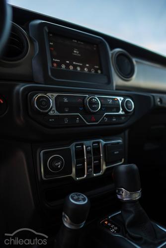 Jeep Gladiator 6