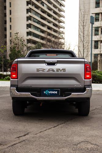 Dodge Ram 4
