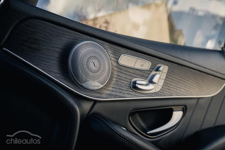 Mercedes-Benz Glc 350 16