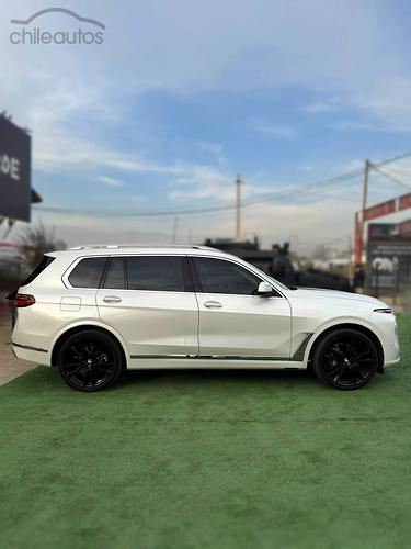 BMW X7 2