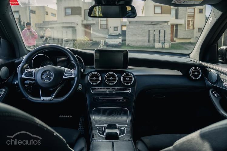 Mercedes-Benz Glc 350 17