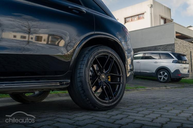 Mercedes-Benz Glc 350 19