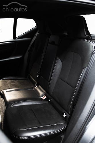 Volvo Xc40 16