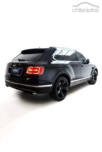 Bentley Bentayga 3